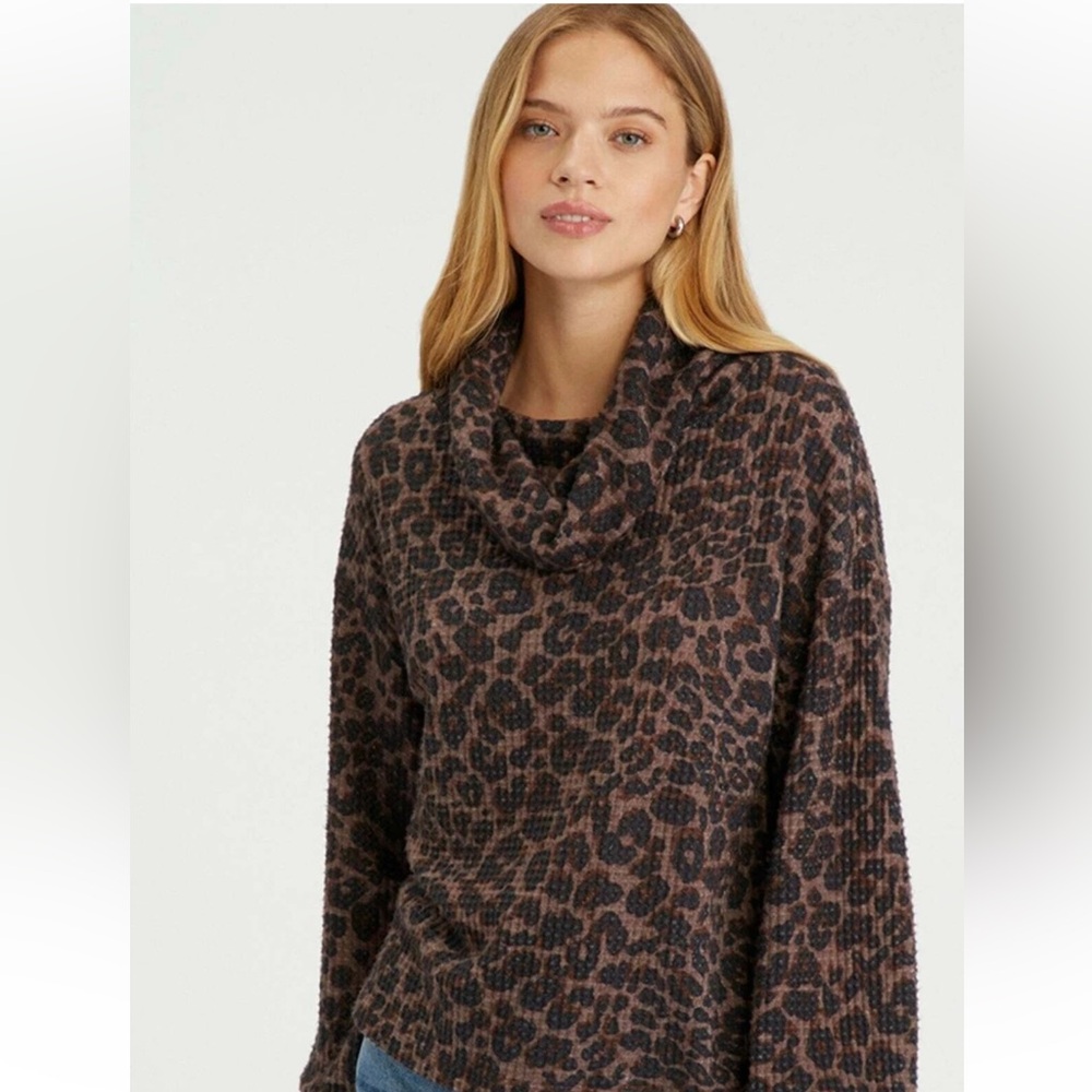 Sanctuary Cowl Neck Sweater in Leopard Print, Womens Size Medium